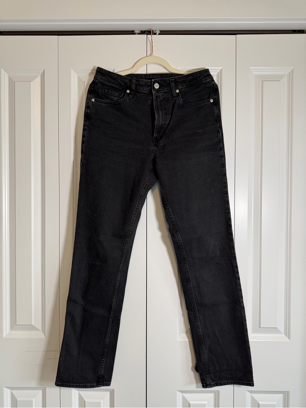 H&M Women's Black Slim Straight-Leg Jeans